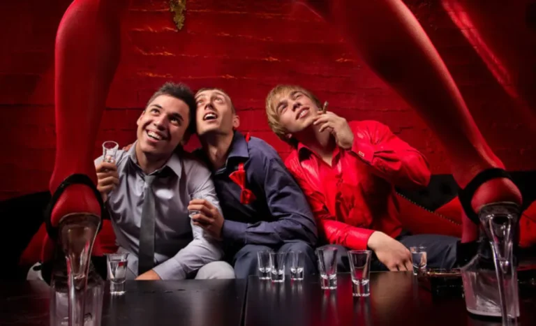 Amsterdam Striptease Dinner